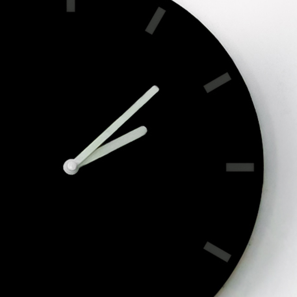 Black Clock – Premium360
